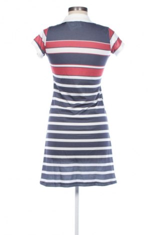 Рокля Tommy Hilfiger, Размер L, Цвят Многоцветен, Цена 103,00 лв.
