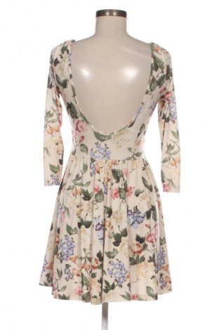 Sukienka Topshop, Rozmiar M, Kolor Kolorowy, Cena 157,99 zł