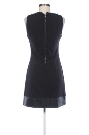 Ruha Unbranded, Méret S, Szín Fekete, Ár 6 800 Ft