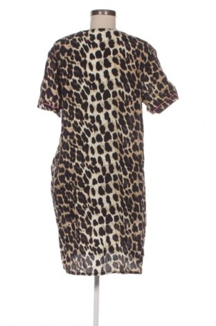 Kleid Unbranded, Größe M, Farbe Mehrfarbig, Preis 20,99 €