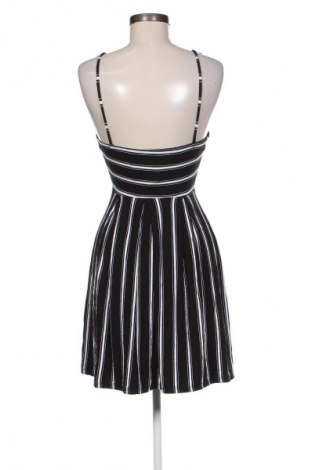 Kleid Unbranded, Größe M, Farbe Mehrfarbig, Preis € 20,99