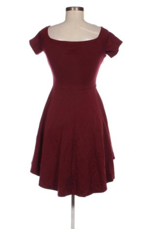 Sukienka Unbranded, Rozmiar M, Kolor Czerwony, Cena 95,99 zł