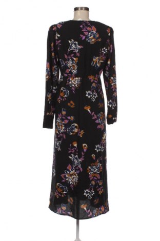 Kleid VILA, Größe M, Farbe Mehrfarbig, Preis 18,99 €