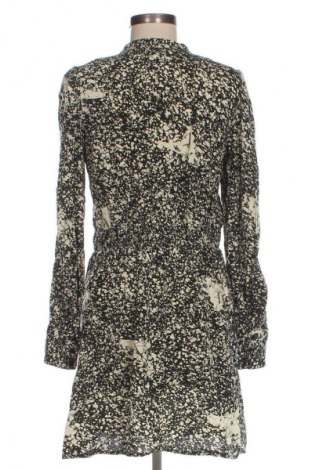 Sukienka Vero Moda, Rozmiar M, Kolor Kolorowy, Cena 111,99 zł