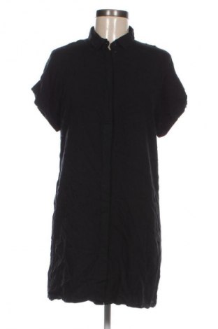 Рокля Vero Moda, Размер M, Цвят Черен, Цена 34,99 лв.