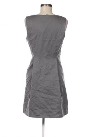 Kleid Vero Moda, Größe M, Farbe Grau, Preis 23,99 €