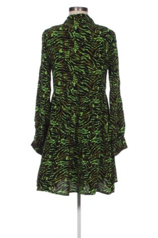 Kleid Y.A.S, Größe M, Farbe Mehrfarbig, Preis € 57,99