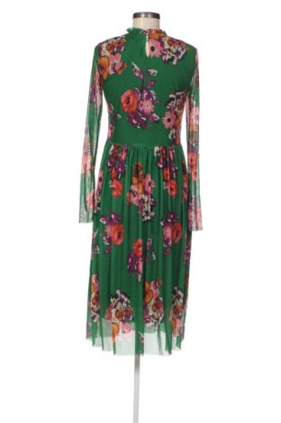 Kleid Y.A.S, Größe M, Farbe Mehrfarbig, Preis € 132,99