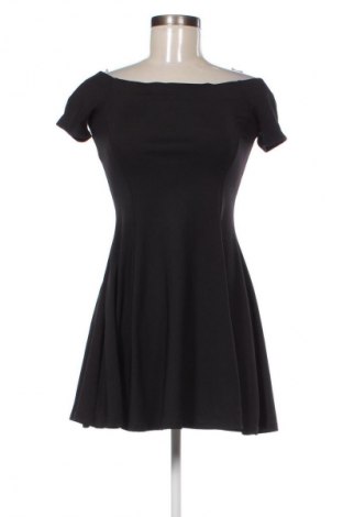 Rochie Zara, Mărime M, Culoare Negru, Preț 25,51 Lei