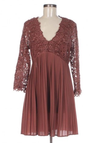 Sukienka Zara, Rozmiar XL, Kolor Beżowy, Cena 88,99 zł