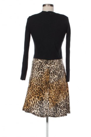 Kleid Zara Trafaluc, Größe S, Farbe Mehrfarbig, Preis € 65,57