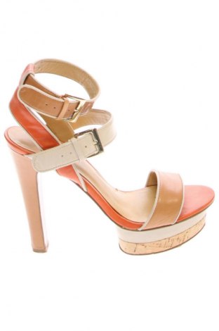 Сандали Nine West, Размер 40, Цвят Многоцветен, Цена 75,00 лв.