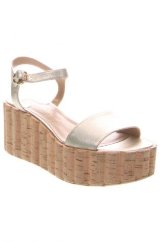 Sandale Salvatore Ferragamo, Mărime 39, Culoare Argintiu, Preț 650,00 Lei