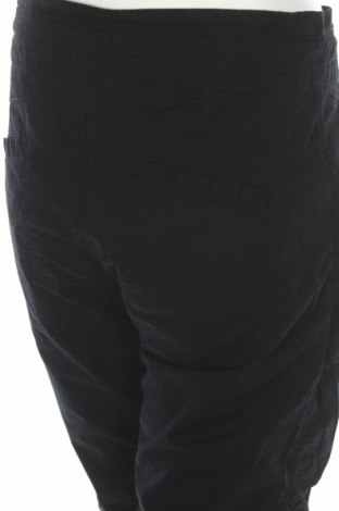 Дамски спортен панталон H&M Sport, Размер M, Цвят Черен, Цена 17,00 лв.