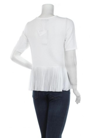 Дамска блуза ONLY, Размер S, Цвят Бял, 60% полиестер, 35% вискоза, 5% еластан, Цена 21,07 лв.