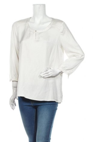 Дамска блуза Pull&Bear, Размер L, Цвят Бял, Полиестер, Цена 26,00 лв.