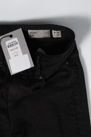 Дамски дънки Vero Moda, Размер XS, Цвят Черен, 98% памук, 2% еластан, Цена 27,65 лв.