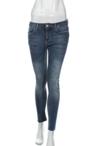 Damskie jeansy Zara, Rozmiar M, Kolor Niebieski, 98% bawełna, 2% elastyna, Cena 131,14 zł