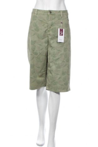 Pantaloni scurți de femei Sheego, Mărime 3XL, Culoare Verde, 97% bumbac, 3% elastan, Preț 190,29 Lei