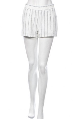 Γυναικείο κοντό παντελόνι Vero Moda, Μέγεθος S, Χρώμα Λευκό, 55% λινό, 45% βισκόζη, Τιμή 15,20 €