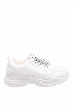 Дамски обувки Public Desire, Размер 39, Цвят Бял, Текстил, еко кожа, Цена 40,05 лв.
