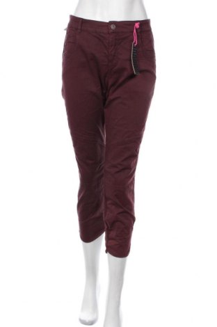 Γυναικείο παντελόνι Street One, Μέγεθος XL, Χρώμα Κόκκινο, 98% βαμβάκι, 2% ελαστάνη, Τιμή 39,87 €