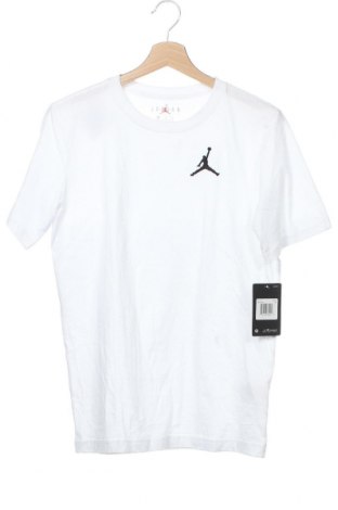 Детска тениска Air Jordan Nike, Размер 13-14y/ 164-168 см, Цвят Бял, Памук, Цена 48,30 лв.