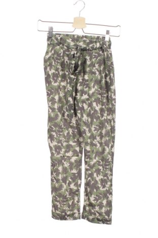 Kinderhose Pepe Jeans, Größe 9-10y/ 140-146 cm, Farbe Grün, 100% Viskose, Preis 26,44 €