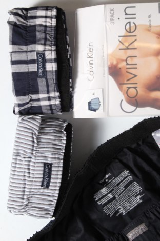 Мъжки комплект Calvin Klein, Размер M, Цвят Многоцветен, 60% памук, 40% полиестер, Цена 59,25 лв.