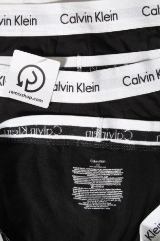 Мъжки комплект Calvin Klein, Размер L, Цвят Черен, 95% памук, 5% еластан, Цена 63,00 лв.