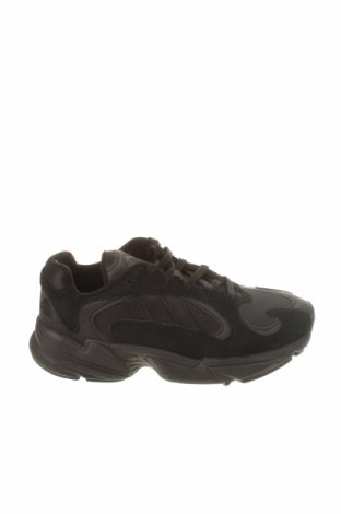 Мъжки обувки Adidas Originals, Размер 39, Цвят Черен, Текстил, Цена 121,37 лв.