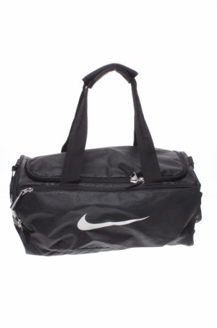 Sporttasche Nike, Farbe Schwarz, Textil, Preis 47,32 €
