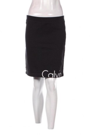 Пола Calvin Klein Jeans, Размер M, Цвят Черен, Цена 47,00 лв.