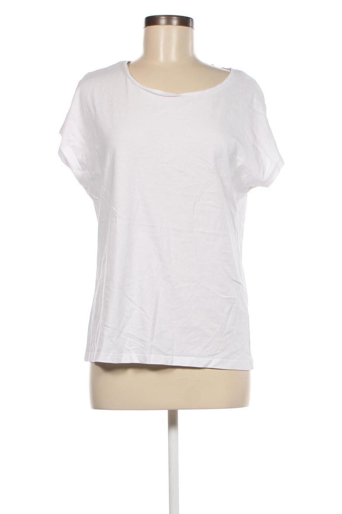 Дамска блуза Christian Berg, Размер M, Цвят Бял, Цена 24,36 лв.