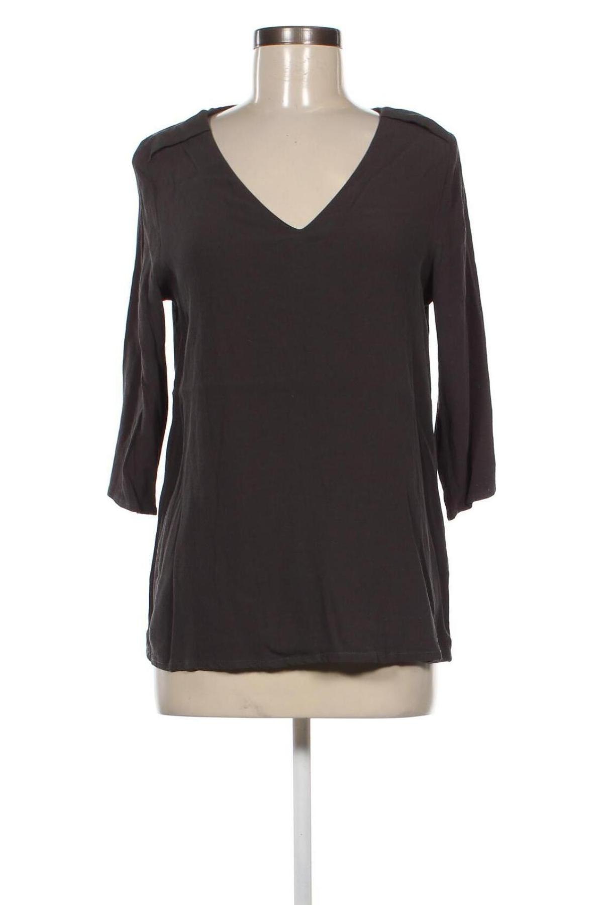 Γυναικεία μπλούζα Friendtex, Μέγεθος M, Χρώμα Γκρί, Τιμή 21,03 €