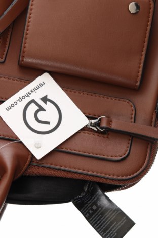 Чанта за документи Ideal of Sweden, Цвят Кафяв, Цена 62,00 лв.