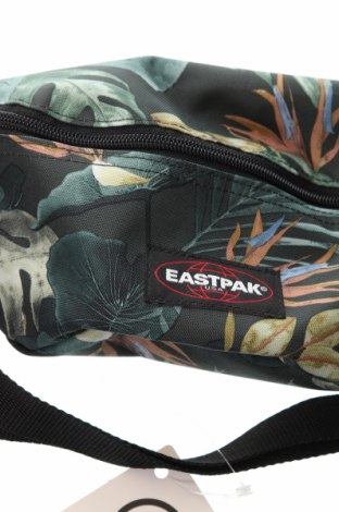 Чанта за кръст Eastpak, Цвят Черен, Цена 86,40 лв.
