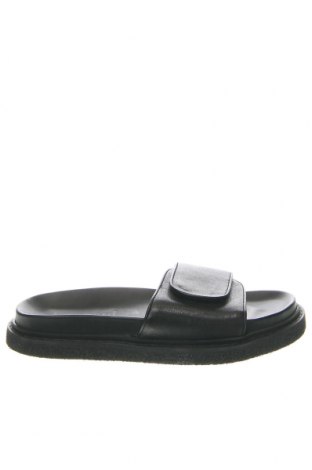 Papuci Bisgaard, Mărime 37, Culoare Negru, Preț 342,01 Lei