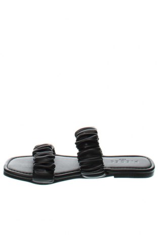 Pantofle Pieces, Velikost 36, Barva Černá, Cena  234,00 Kč