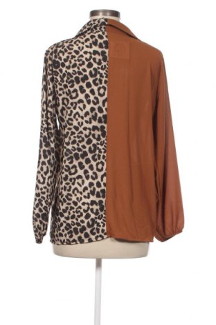 Дамска блуза, Размер M, Цвят Многоцветен, Цена 36,11 лв.
