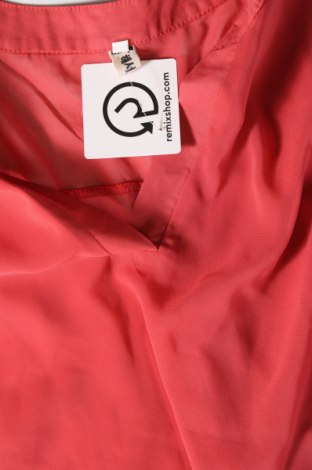Дамска блуза, Размер M, Цвят Розов, Цена 8,47 лв.