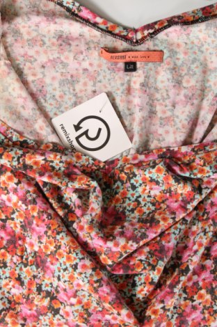 Дамска блуза Bershka, Размер M, Цвят Многоцветен, Цена 19,00 лв.