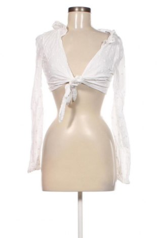 Дамска блуза Bershka, Размер M, Цвят Бял, Цена 8,80 лв.