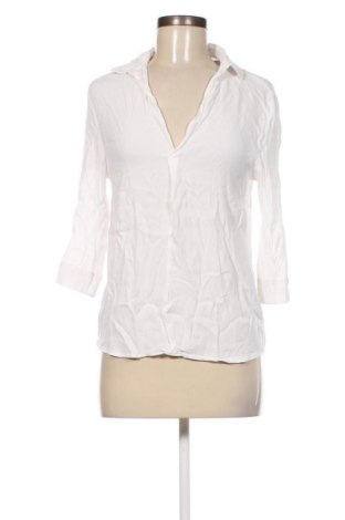 Damen Shirt Bershka, Größe S, Farbe Weiß, Preis € 5,19