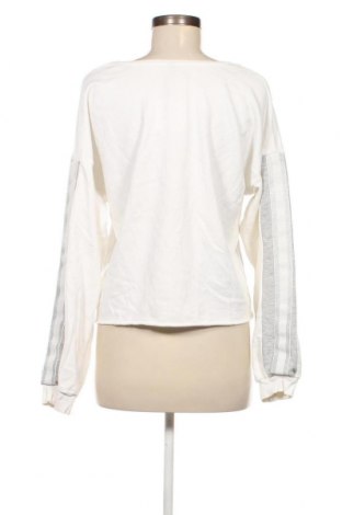 Дамска блуза Blind Date, Размер XL, Цвят Бял, Цена 8,36 лв.