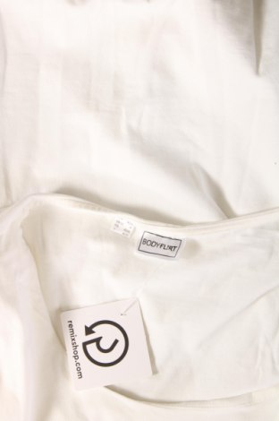 Γυναικεία μπλούζα Body Flirt, Μέγεθος M, Χρώμα Λευκό, Τιμή 8,00 €