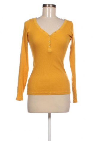 Дамска блуза Colours Of The World, Размер S, Цвят Жълт, Цена 9,69 лв.