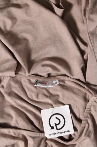 Дамска блуза Designer S, Размер M, Цвят Бежов, Цена 3,04 лв.