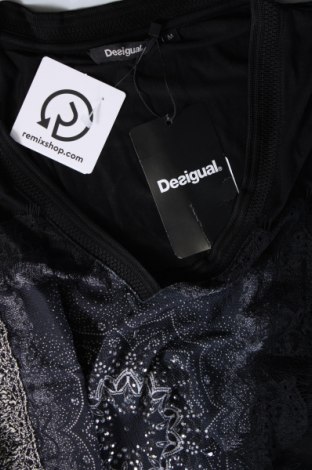 Дамска блуза Desigual, Размер M, Цвят Черен, Цена 108,00 лв.