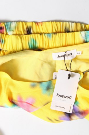 Дамска блуза Desigual, Размер XS, Цвят Жълт, Цена 108,00 лв.